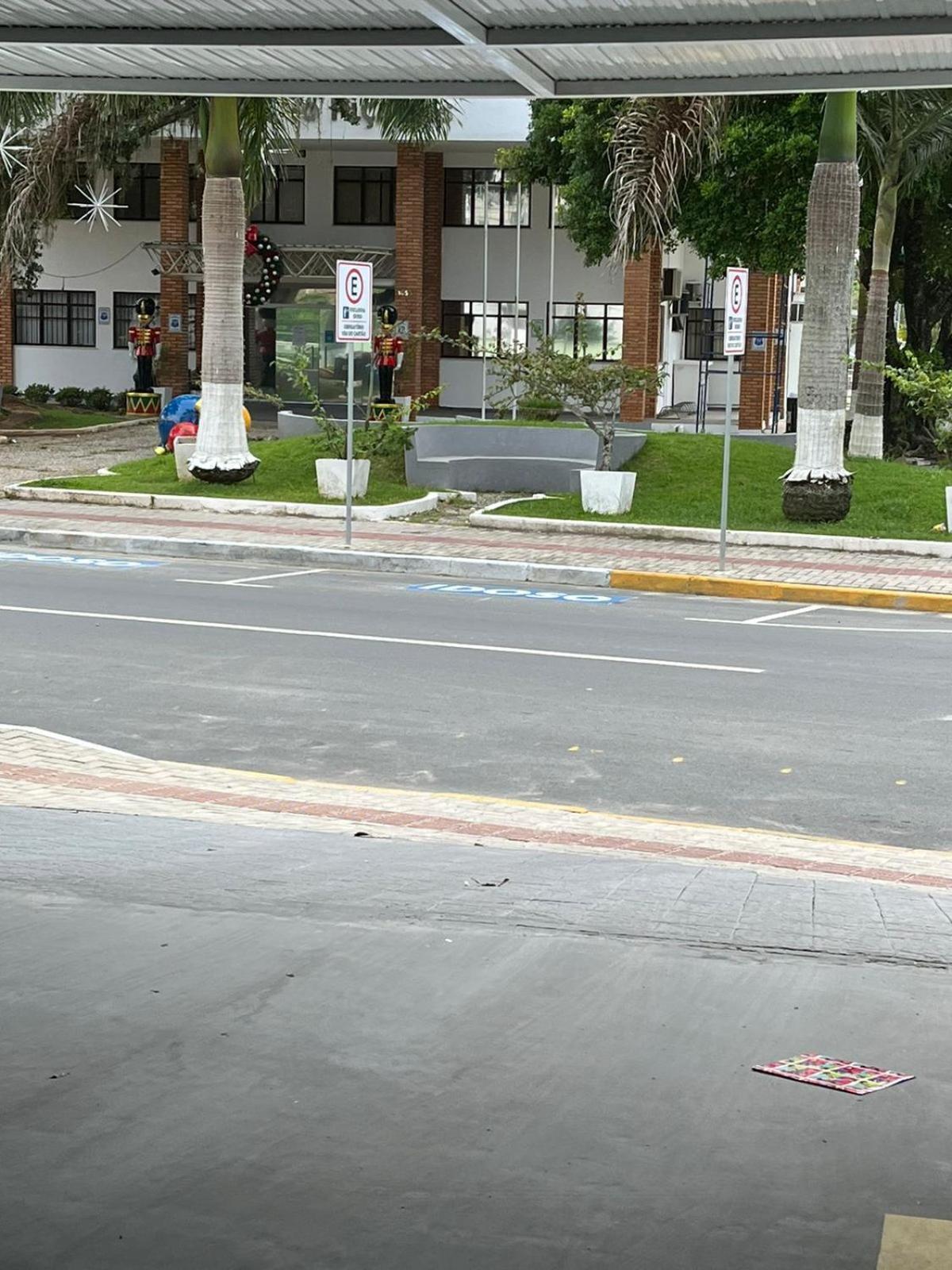 Ferienwohnung Apartamento Na Praia - Canto Da Sereia Piçarras Exterior foto